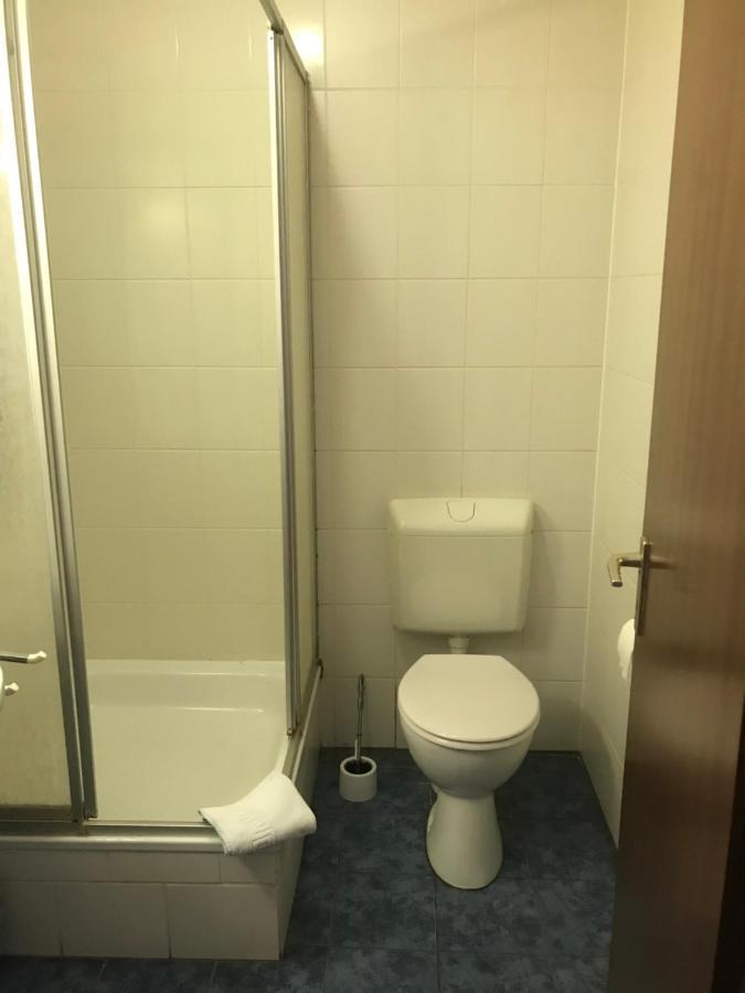 Hotel Kaufmann Rommerskirchen Εξωτερικό φωτογραφία